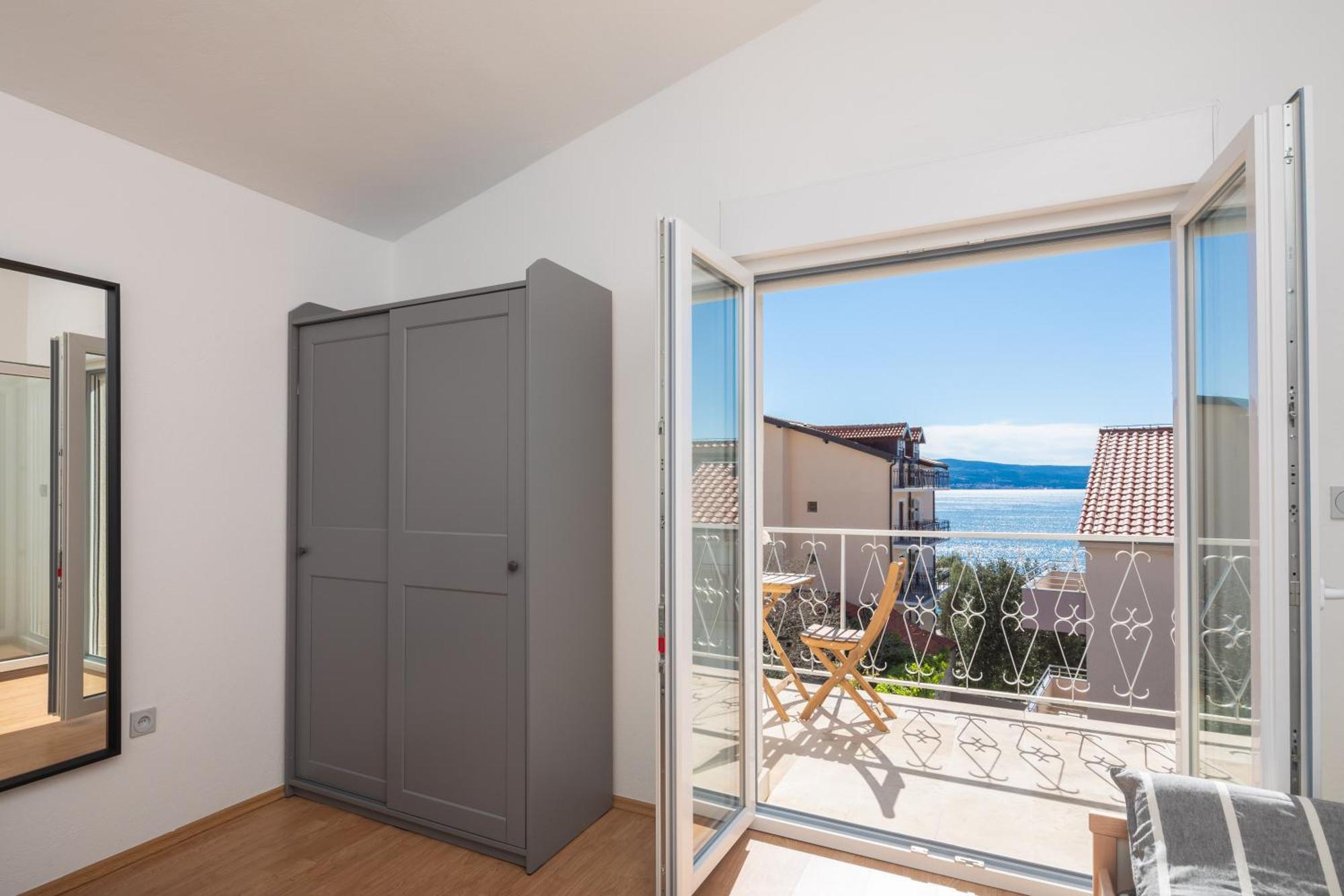 Sunshine Suites Omiš Zewnętrze zdjęcie