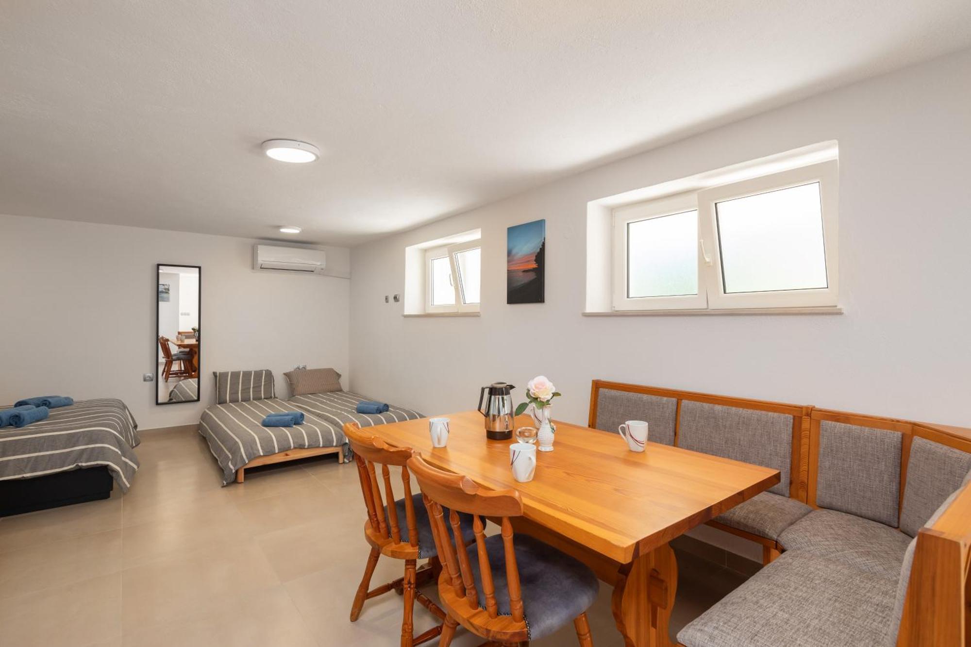 Sunshine Suites Omiš Zewnętrze zdjęcie