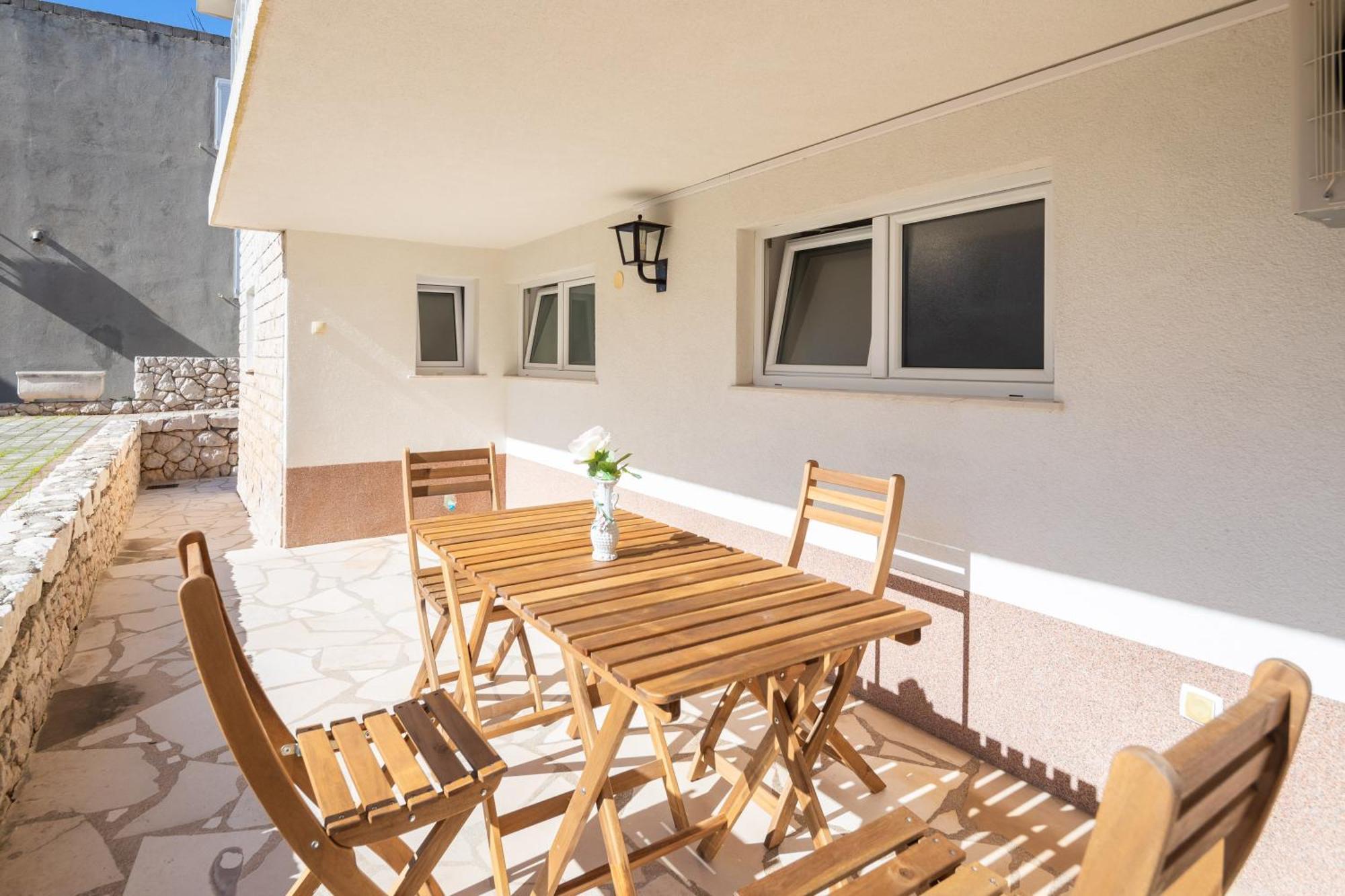 Sunshine Suites Omiš Zewnętrze zdjęcie