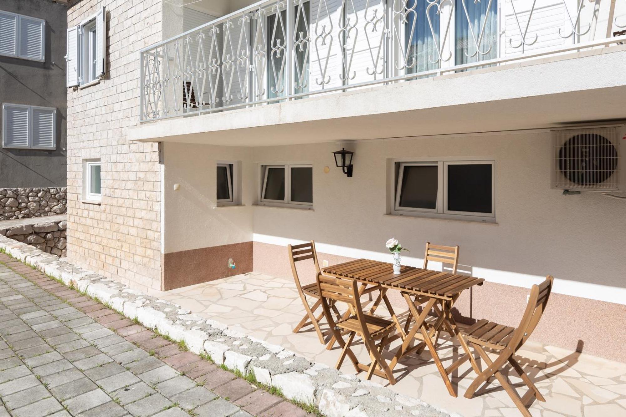 Sunshine Suites Omiš Zewnętrze zdjęcie
